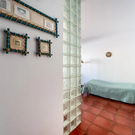 아파트 Escape Coast